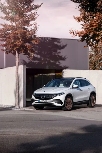 Mercedes Eqa Movimiento 2021 18