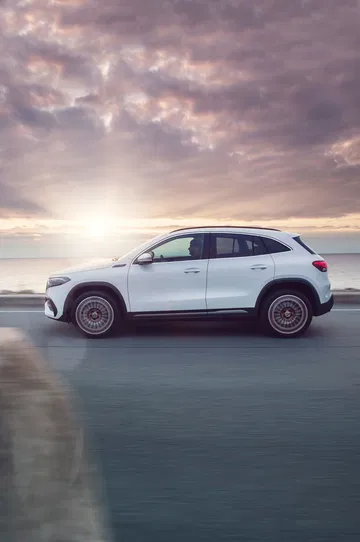 Mercedes Eqa Movimiento 2021 50
