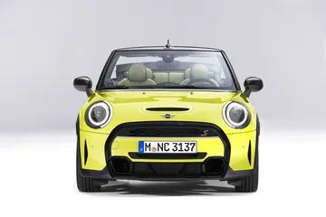 Mini Cabrio Cooper S 2021 27