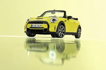 Mini Cabrio Cooper S 2021 3