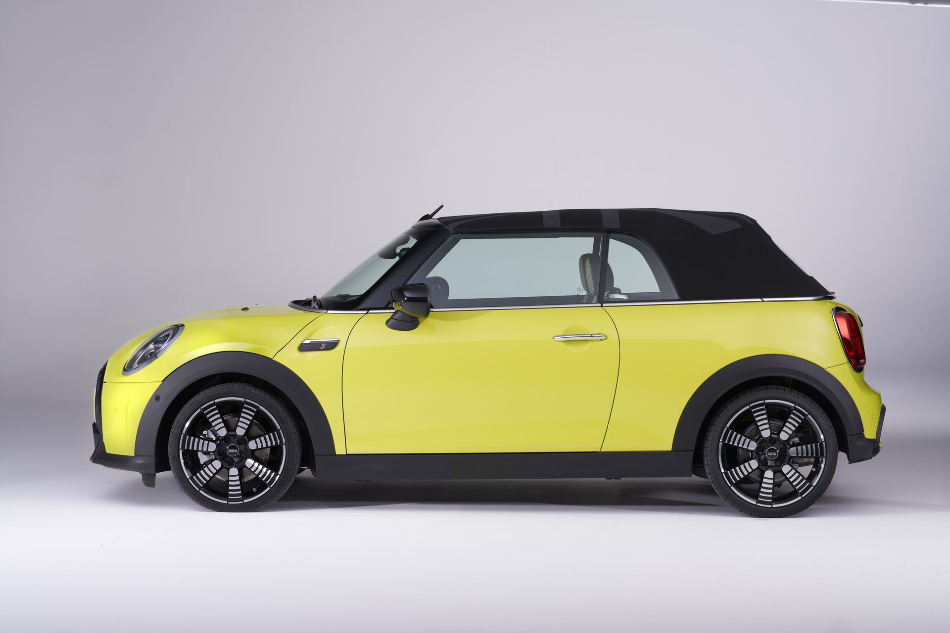Mini Cabrio Cooper S 2021 31