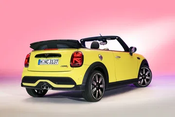 Mini Cabrio Cooper S 2021 5