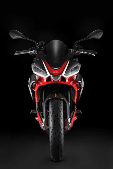 Moto Aprilia Tuono 660 10