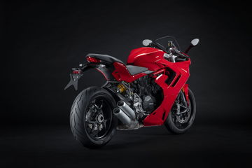 Moto Ducati Supersport 950 3