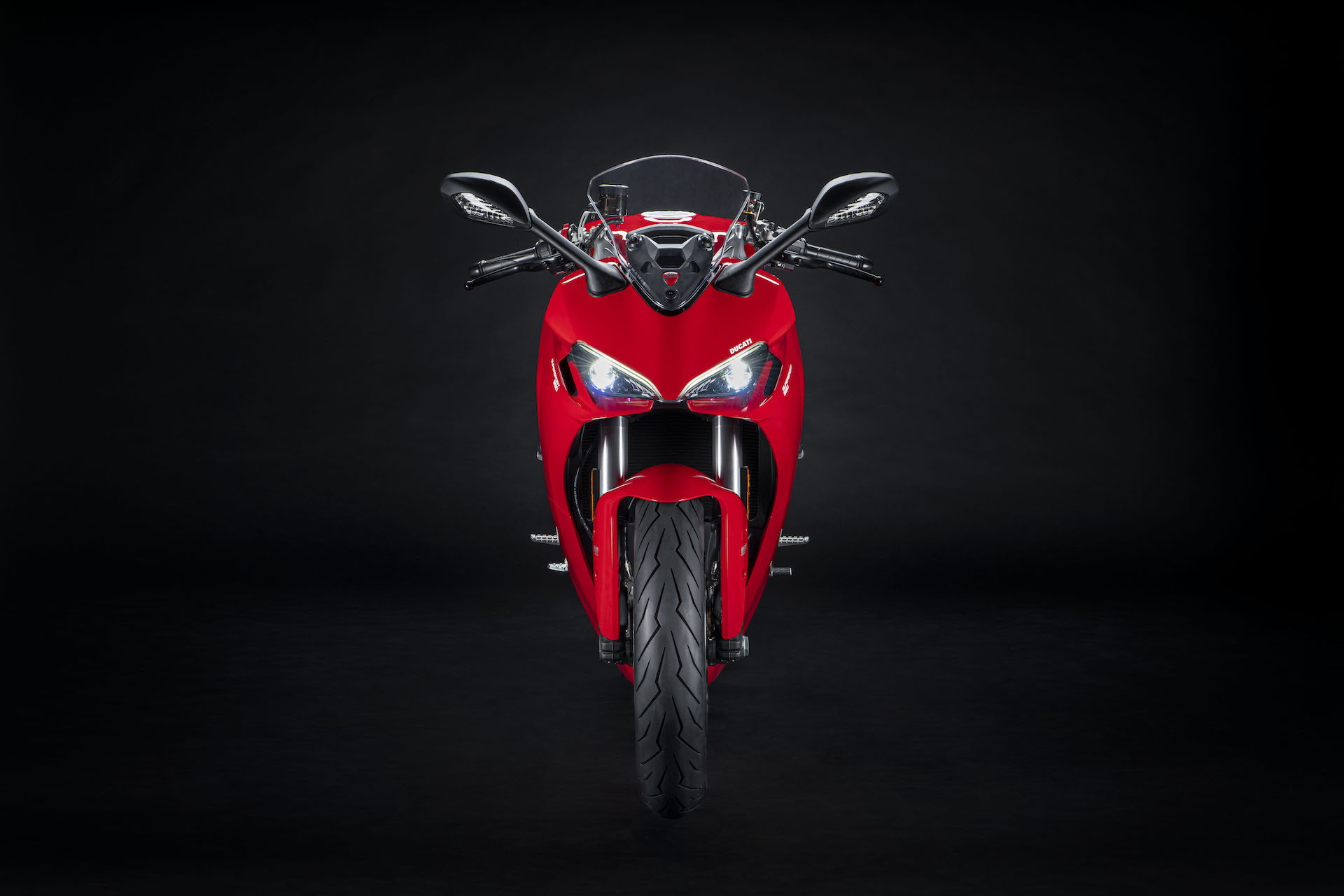 Moto Ducati Supersport 950 9