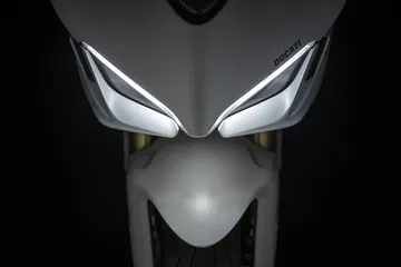 Du 2020 09 24 Supersport S Bianca