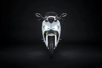Moto Ducati Supersport 950 S33