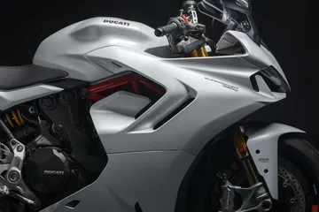 Du 2020 09 24 Supersport S Bianca