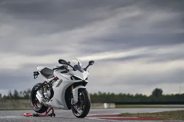 Moto Ducati Supersport 950 S78