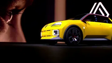 Nuevo Renault 5 Adelanto 04