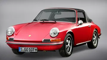Porsche 911 Targa Historia 10