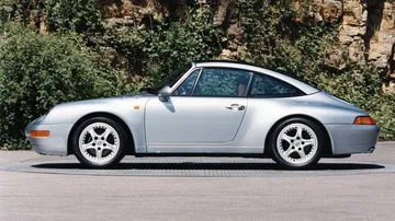 Porsche 911 Targa Historia 15
