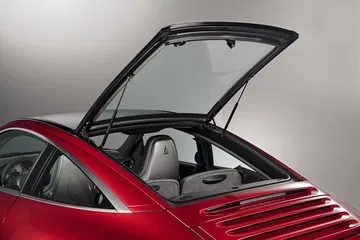 Porsche 911 Targa Historia 20