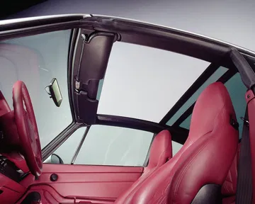 Porsche 911 Targa Historia 24