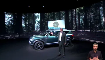 Vista lateral del Dacia Bigster Concept durante su presentación.