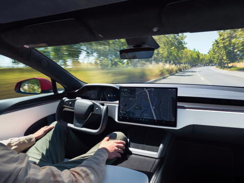 Tesla-Model-S-2026-Interior (15)