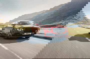 Bentley Flying Spur V8 2021 0221 001
