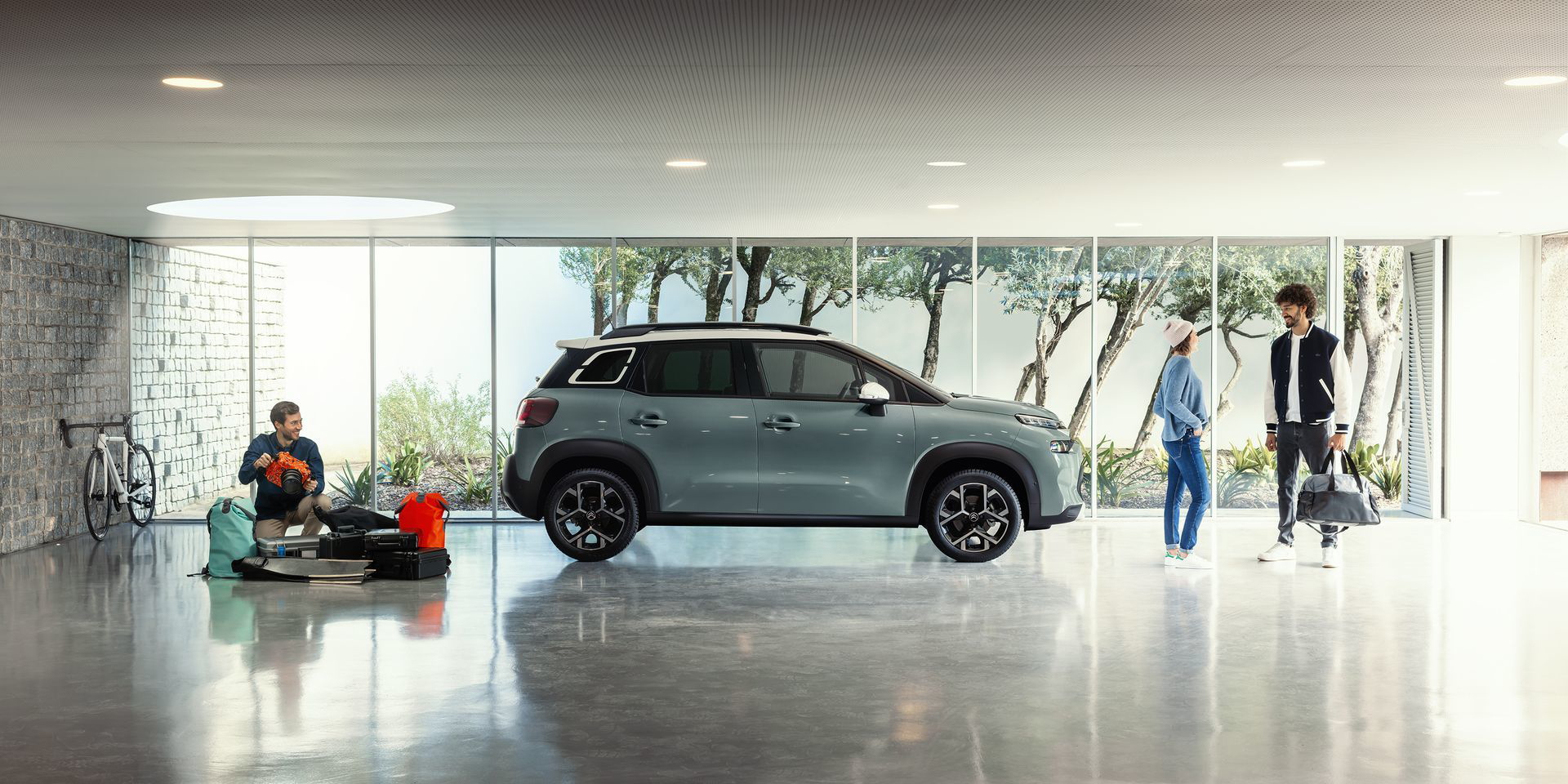 Copyright William Crozes @ Continental Productions