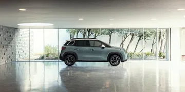 Copyright William Crozes @ Continental Productions