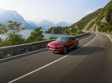 Ford Mustang Mach E 2021 0221 018