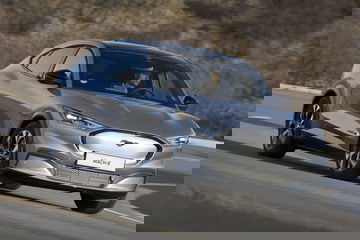 Ford Mustang Mach E 2021 0221 047