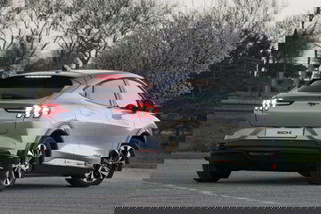 Ford Mustang Mach E 2021 0221 071