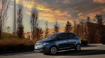 Lancia Ypsilon 2021 14