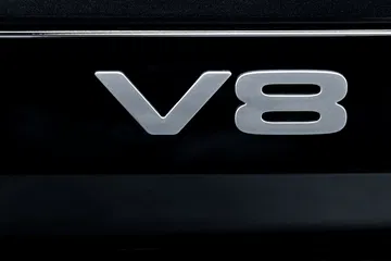 Land Rover Defender V8 2022 0221 028