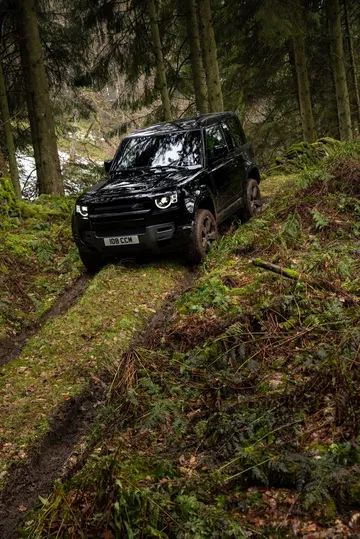 Land Rover Defender V8 2022 0221 046