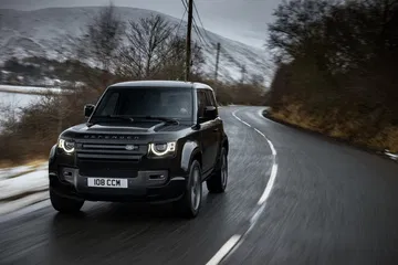 Land Rover Defender V8 2022 0221 051