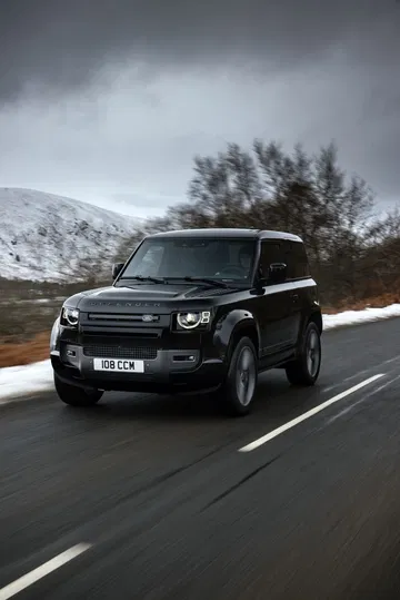 Land Rover Defender V8 2022 0221 052