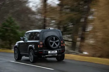 Land Rover Defender V8 2022 0221 059
