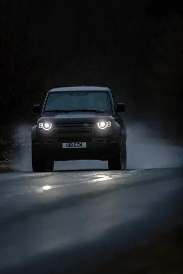 Land Rover Defender V8 2022 0221 068
