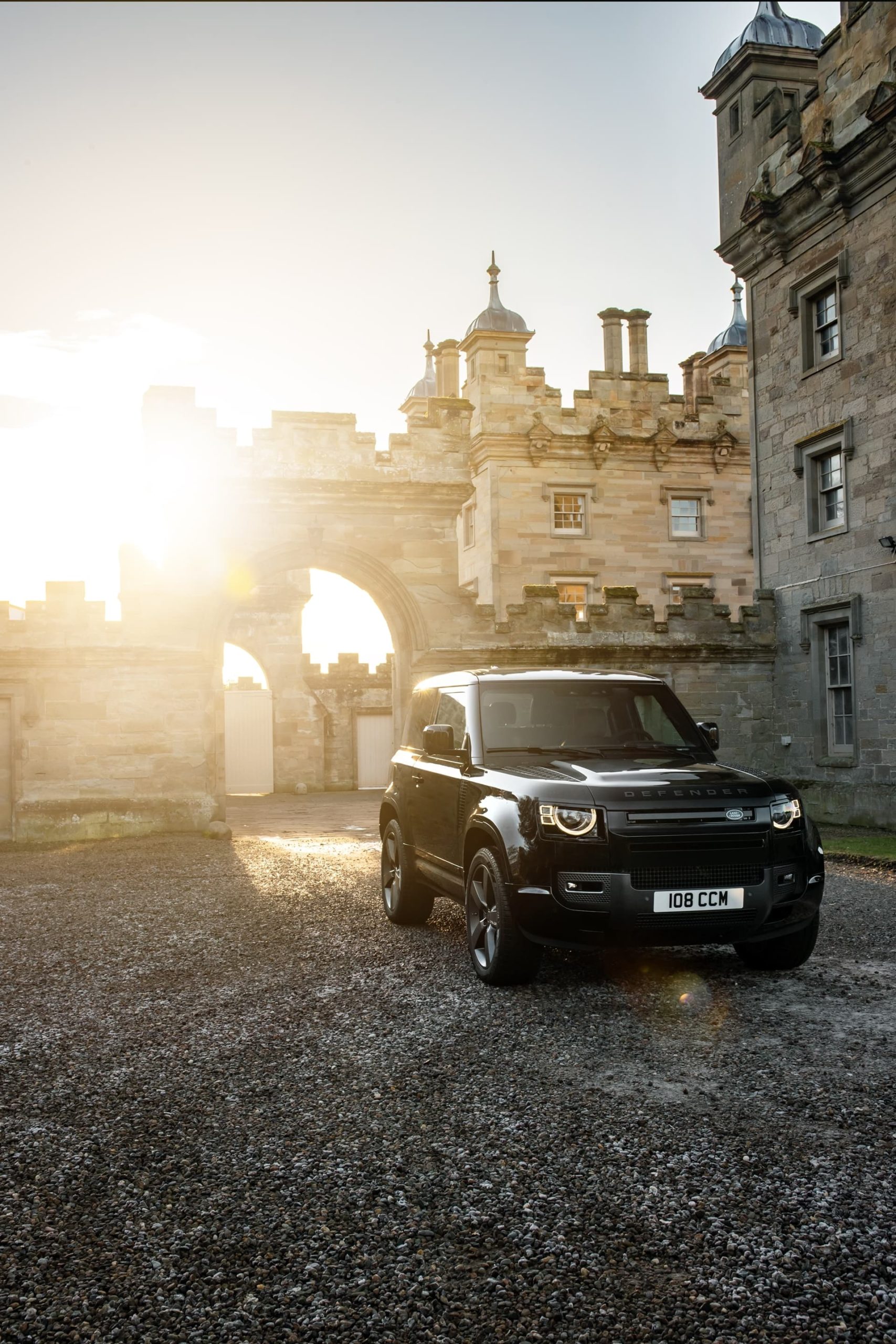 land-rover-defender-v8-2022-0221-069-scaled.jpg