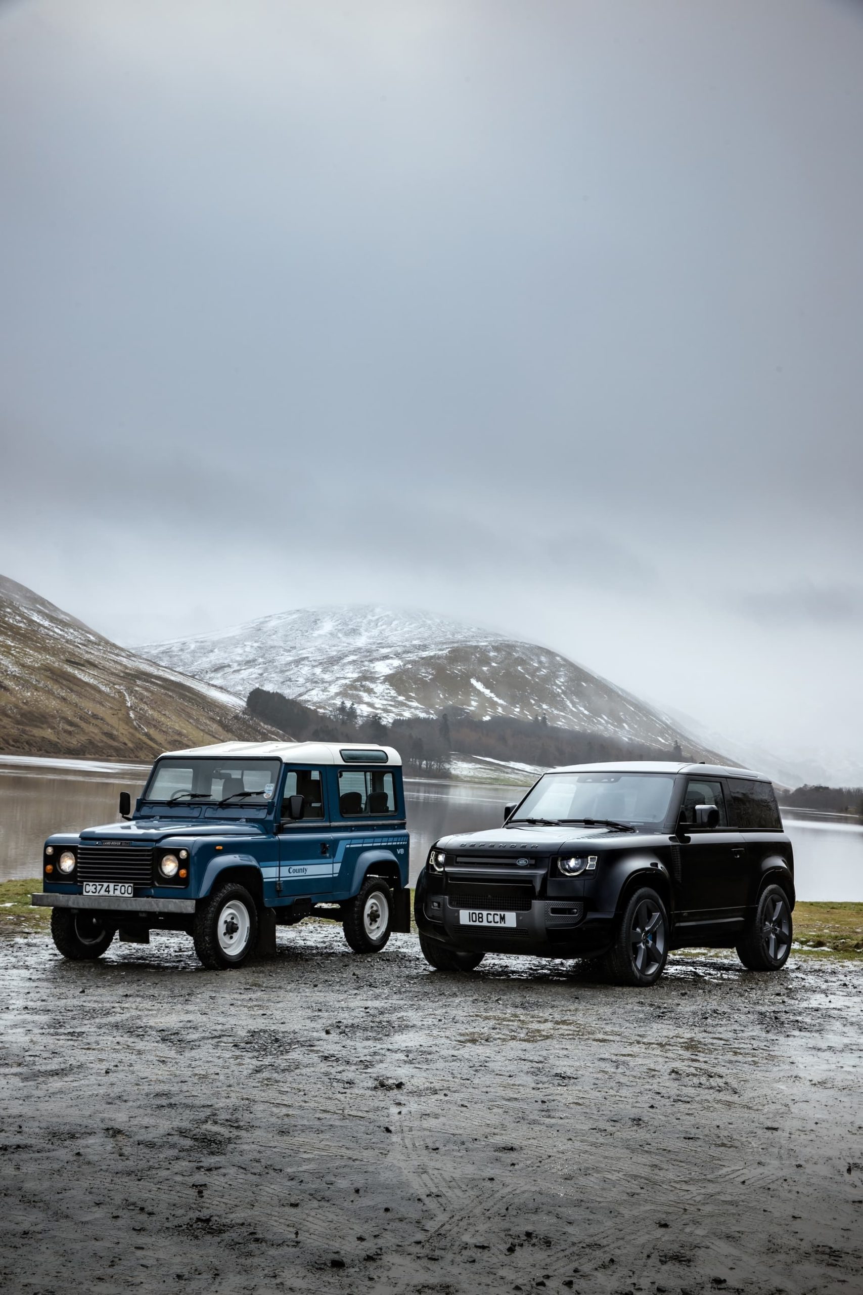 Land Rover Defender V8 2022 0221 071