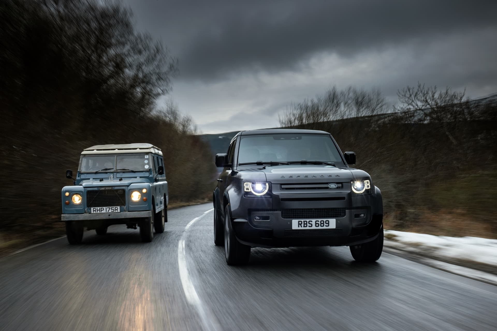 land-rover-defender-v8-2022-0221-073.jpg