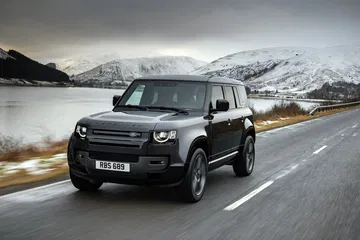 Land Rover Defender V8 2022 0221 088