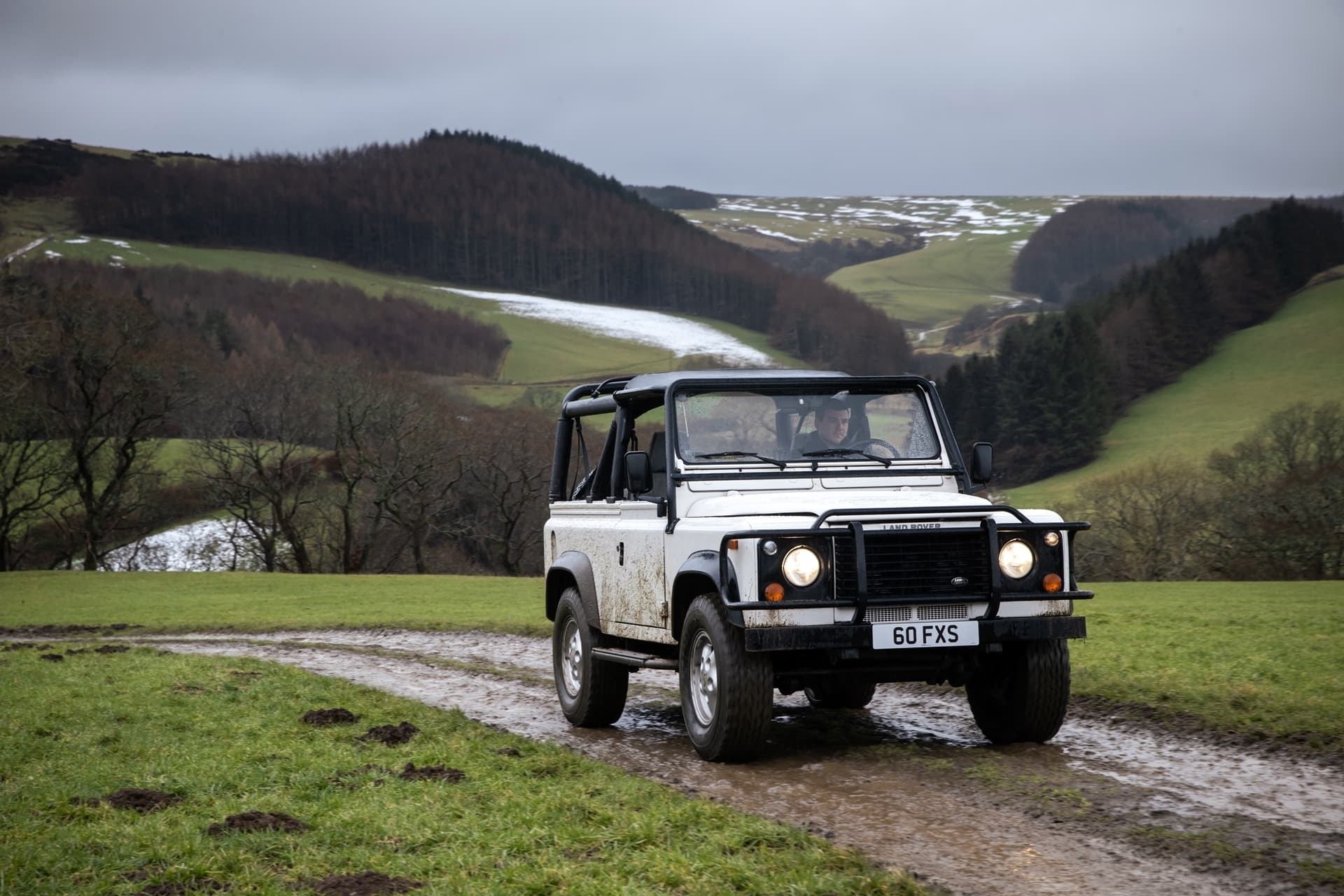 Land Rover Defender V8 2022 0221 111