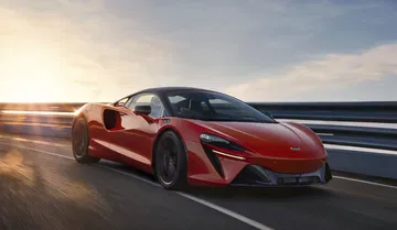 Mclaren Artura 2021 0221 009