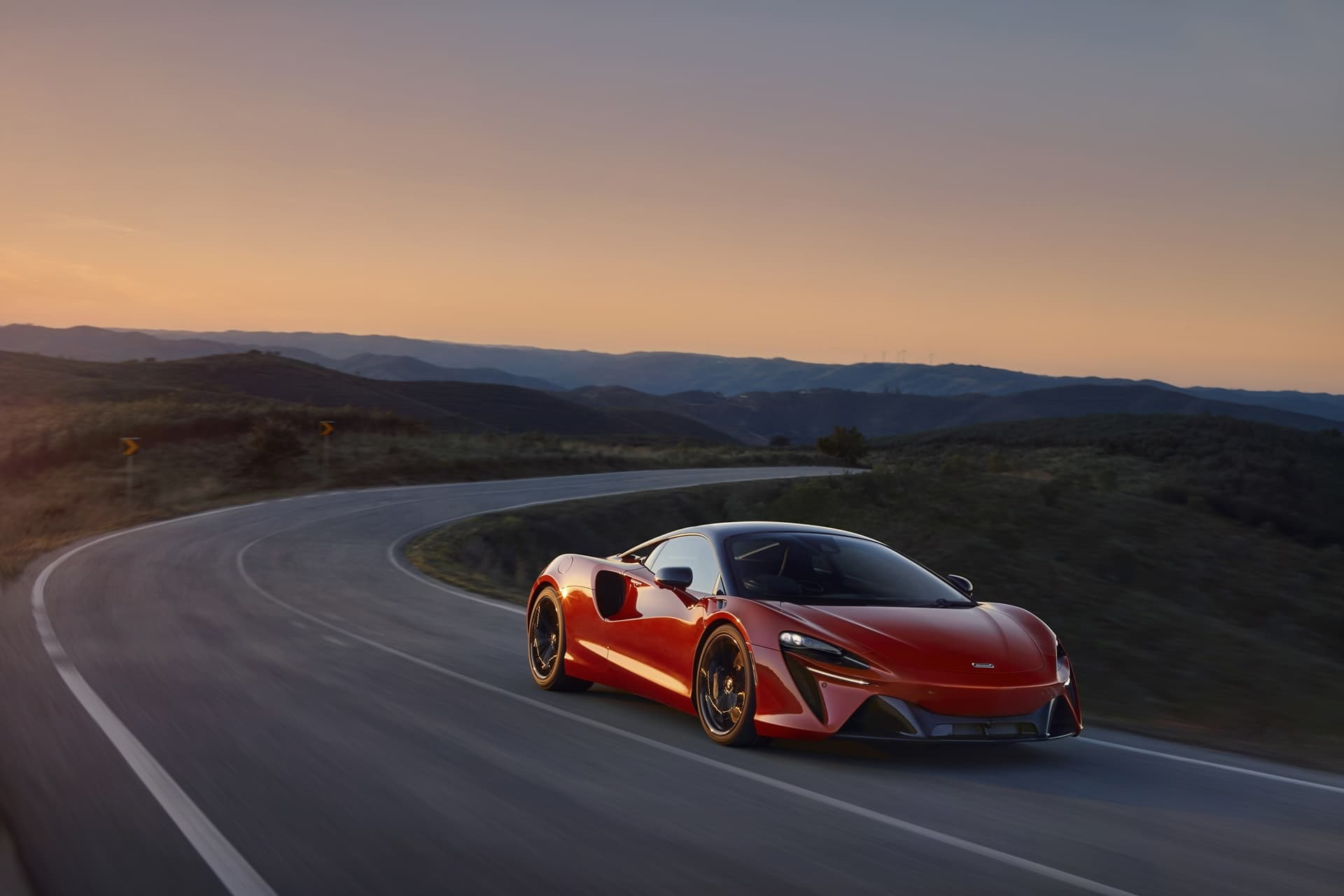 Mclaren Artura 2021 0221 014