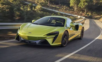 Mclaren Artura 2021 0221 025