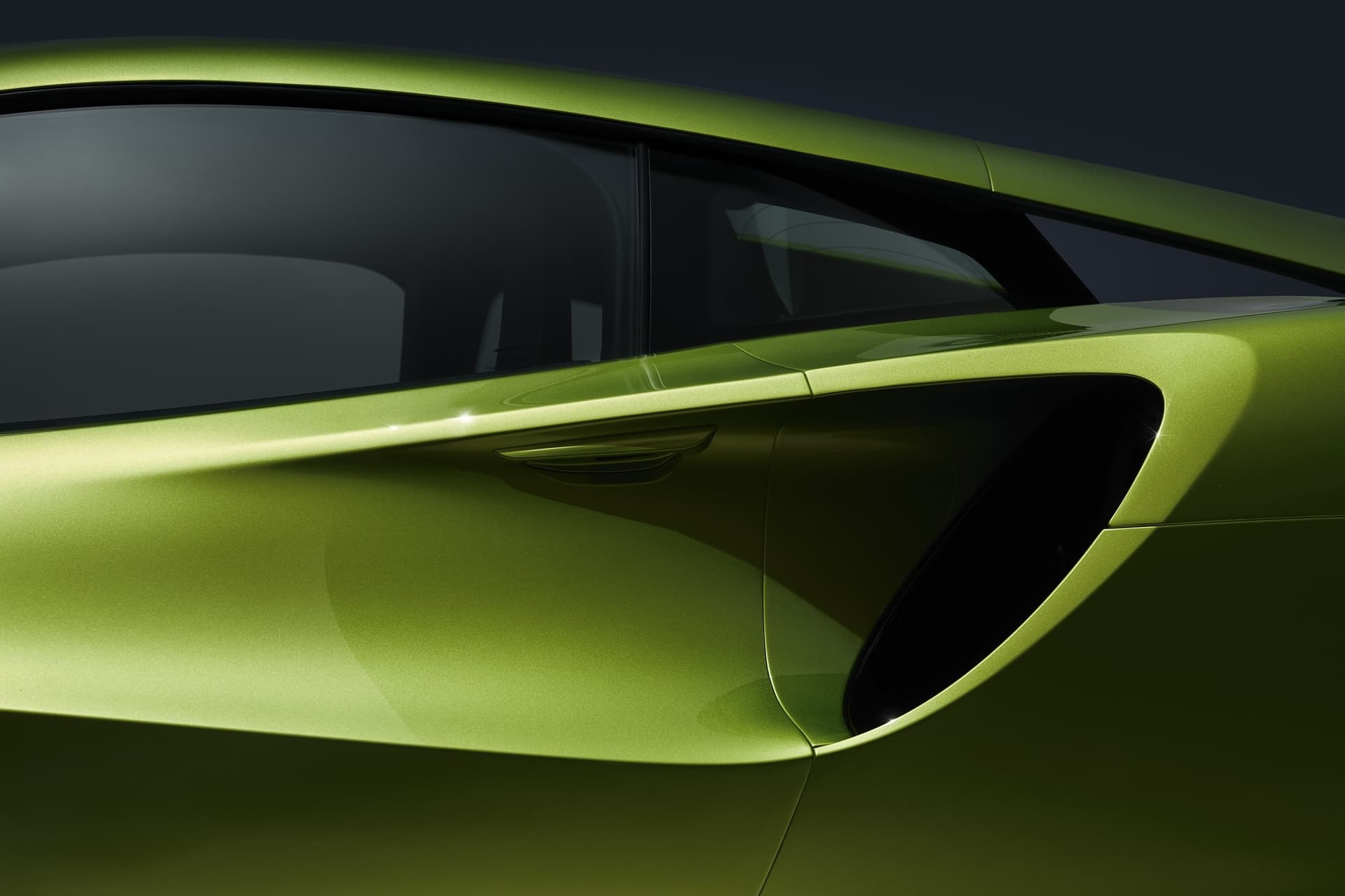 Mclaren Artura 2021 0221 030