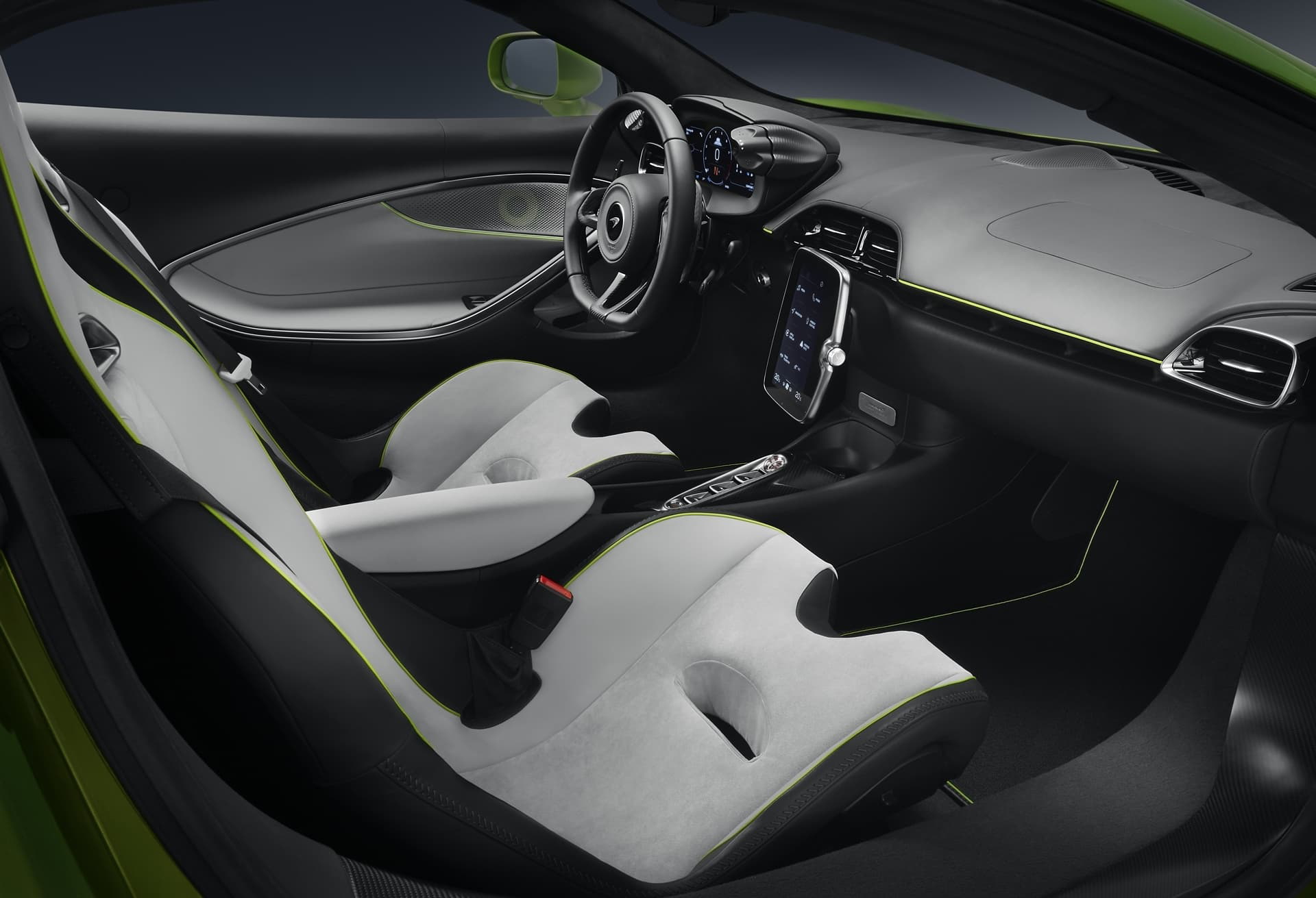 Mclaren Artura 2021 0221 034