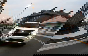 Mitsubishi Outlander 2021 0221 001