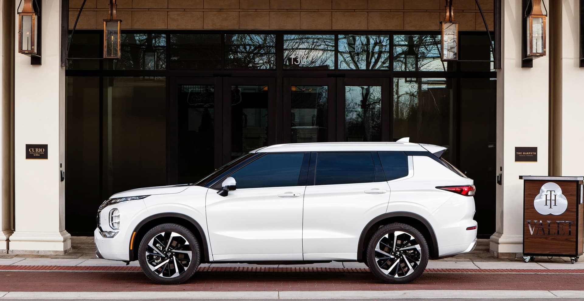 Mitsubishi Outlander 2021 0221 017