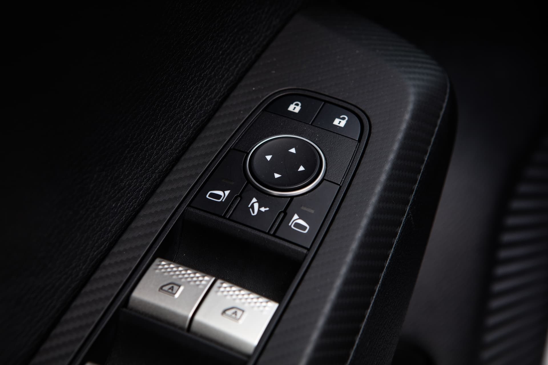 2022 Mitsubishi Outlander Interior Detail Shot