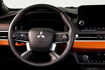 2022 Mitsubishi Outlander Interior Detail Shot