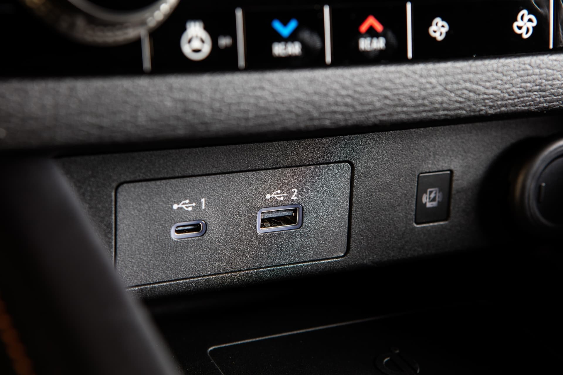 2022 Mitsubishi Outlander Interior Detail Shot