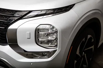 2022 Mitsubishi Outlander Shown.