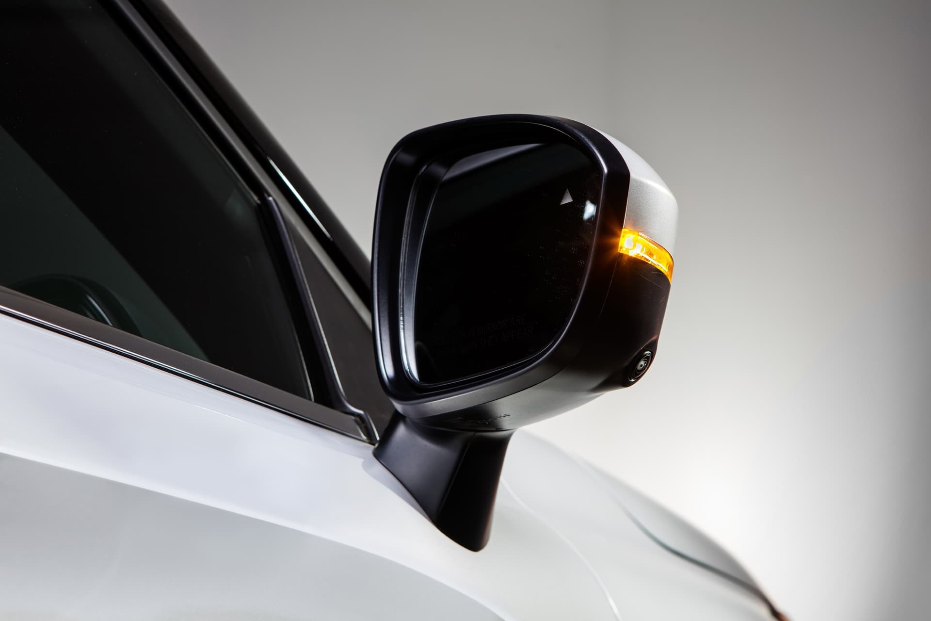 2022 Mitsubishi Outlander Shown.